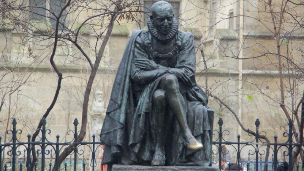 Montaigne-escultura-