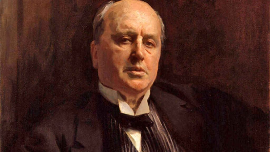 Retrato del escritor Henry James, hombre mayor con traje oscuro y corbata, fondo marrón oscuro